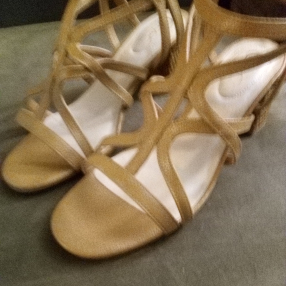Women's sandals shoes